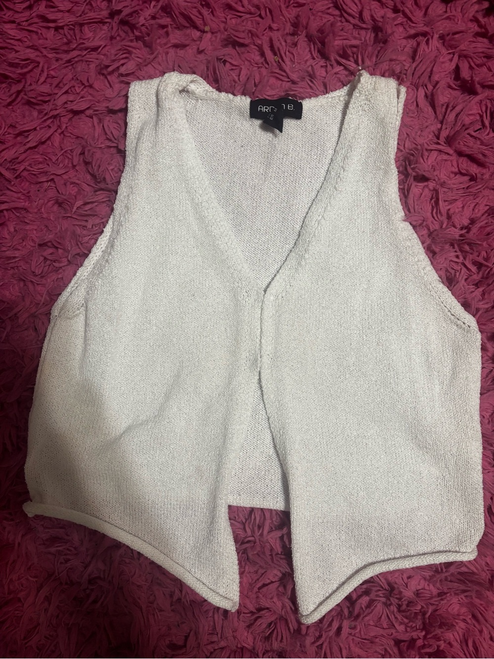 Arden B Cream Knit V-Neck Tank Vest